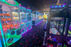 arcade-interior-neon-lights.jpg