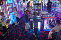 play-win-prizes-arcade