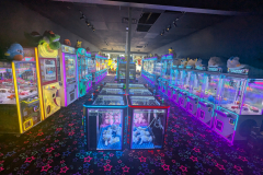 sanrio-prize-arcade-machine.jpg