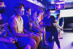 4_game-bus